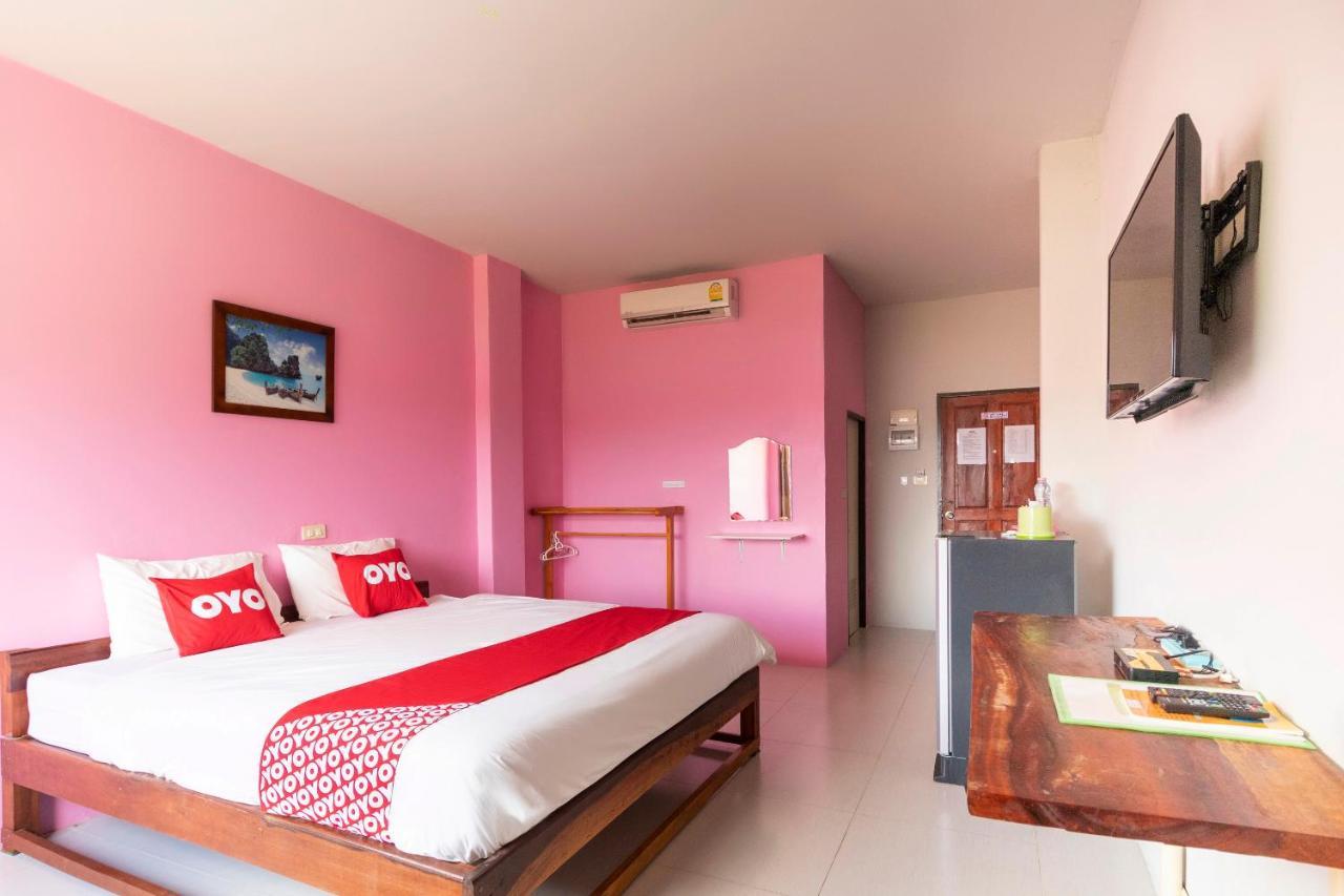 Oyo 632 Thanagrit Apartelle Tha Mai Extérieur photo
