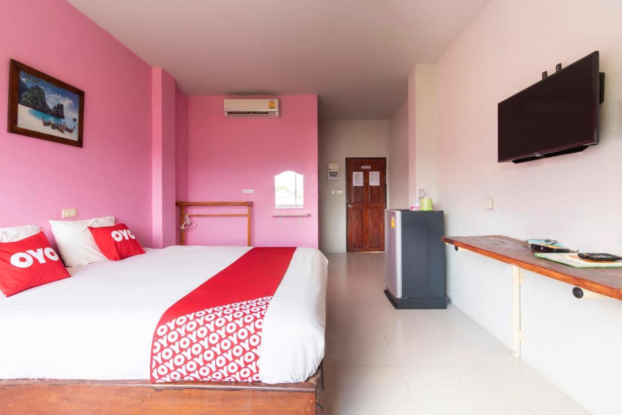 Oyo 632 Thanagrit Apartelle Tha Mai Extérieur photo